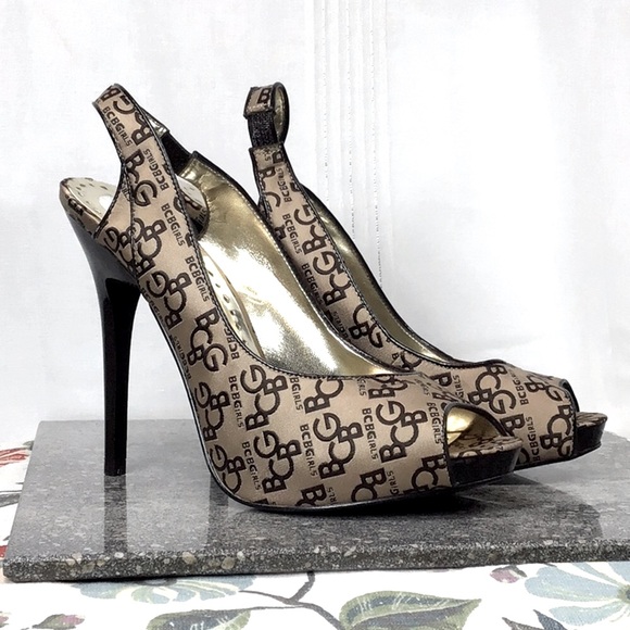 BCBGirls Shoes - ⚜️BCBGirls ‘Hansel’ Brown Lacquer Gold Satin Leather Sole Sling Back Peep Toe